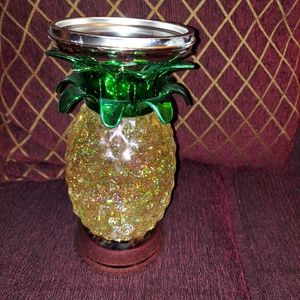 Pineapple 3 wick candle pedestal by bath and body works